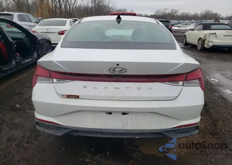 2022 Hyundai Elantra Sel z USA, uszkodzony, nr VIN 5NPLS4AG0NH056587